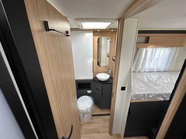 Bavaria T720FGJ Intense - Photo 13