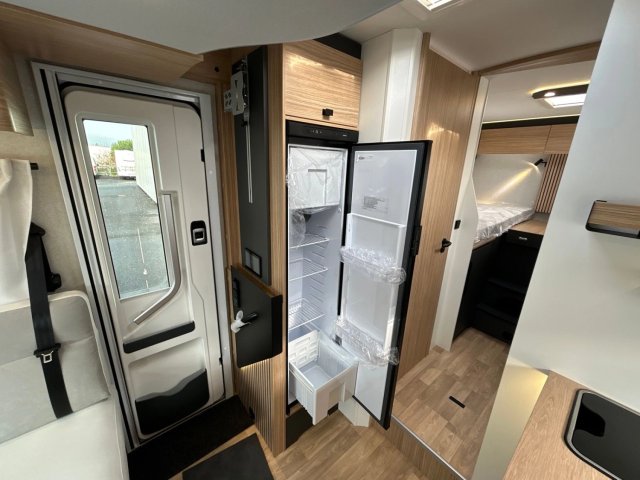 Bavaria T720FGJ Intense - Photo 14