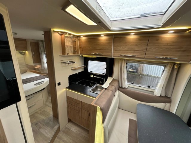 Bavaria Tren-D T700C Class - Photo 17