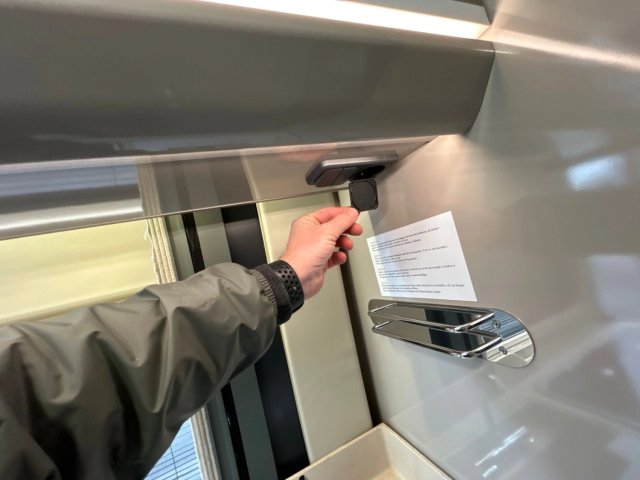 Challenger V217 Premium - Photo 10