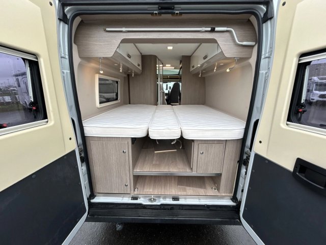 Challenger V217 Premium - Photo 13