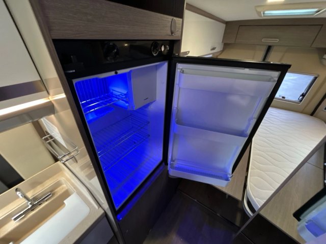 Challenger V217 Premium - Photo 20