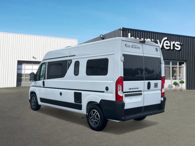 Font Vendome Leader Camp Elegance - Photo 2