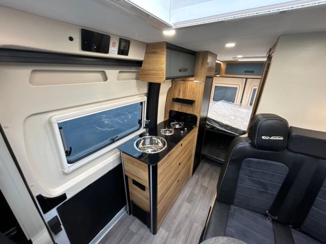 Font Vendome Leader Camp Elegance - Photo 16