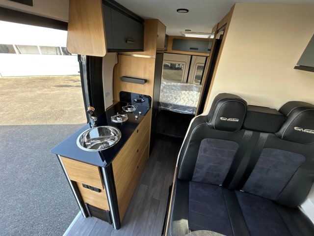 Font Vendome Leader Camp Elegance - Photo 7