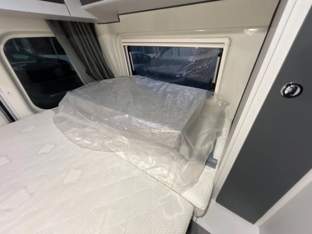 Font Vendome Leader Van EVASION - Photo 7