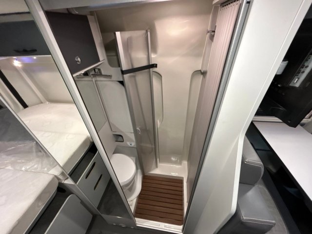 Font Vendome Leader Van EVASION - Photo 13