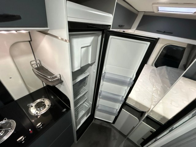 Font Vendome Leader Van EVASION - Photo 14