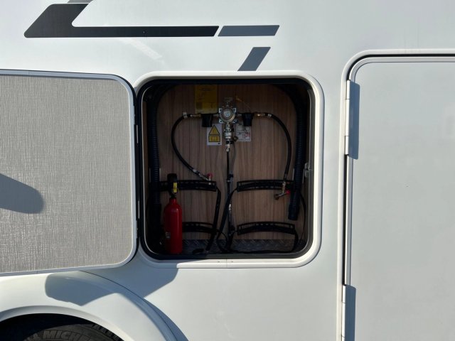 Hymer B 678 CL BCL - Photo 17