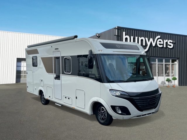 Le Voyageur Lv 7.8 CF ETERNA 45 ans Neuf