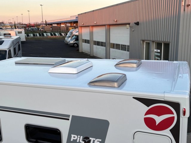 Pilote P 690 D Evidence - Photo 6
