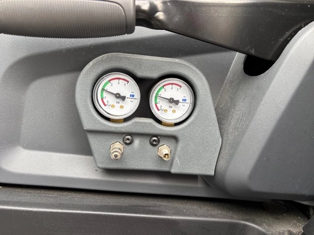 Pilote P 696 D Expression - Photo 22