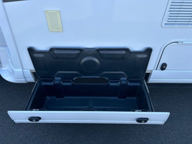 Pilote P 696 U Evidence - Photo 37