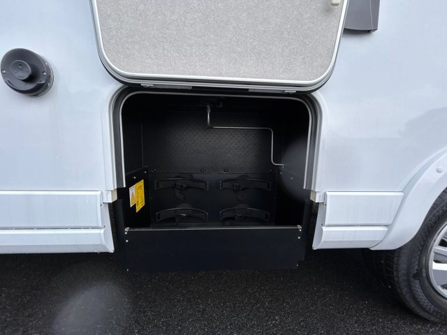 Pilote P 720 FC Expression - Photo 27