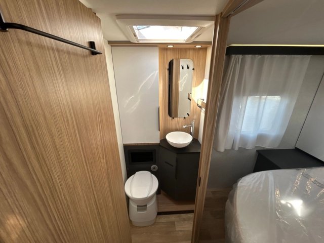 Pilote P 720 FC Expression - Photo 19