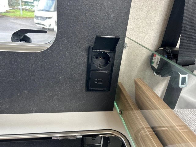 Pilote P 720 FC Expression - Photo 29