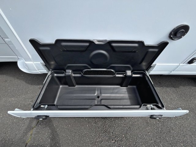 Pilote P 740 FC Evidence - Photo 5