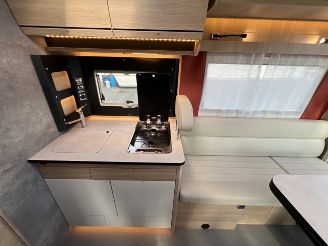 Rapido 606 F Série 6 - Photo 4