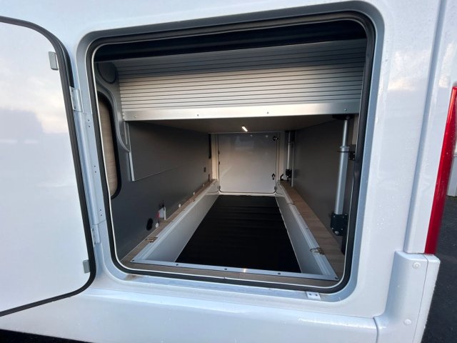 Rapido 896 F SERIE 8 - Photo 7