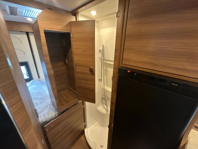 Rapido Van V65 XL VANS - Photo 20