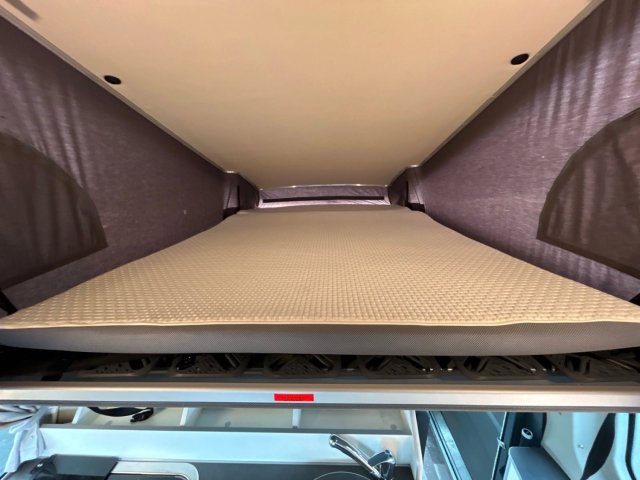 Westfalia Nugget CUSTOM - Photo 4