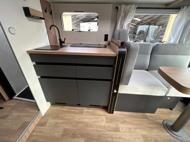 Bavaria Initial I740FC Nomade - Photo 8