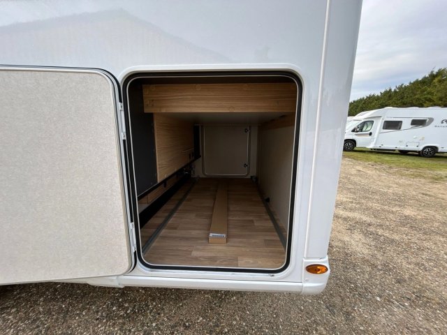 Bavaria Initial I740FC Nomade - Photo 12