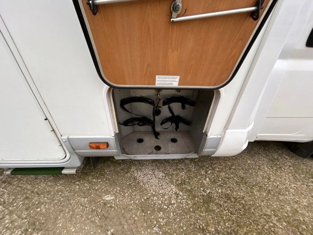 Bavaria T 67 FT - Photo 11