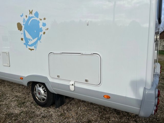 Bavaria T 72 ST - Photo 11