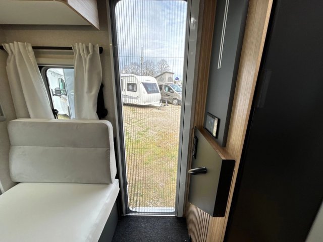 Bavaria T720FC Intense - Photo 7