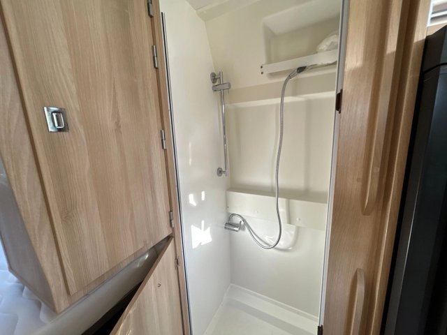 Campereve Magellan 643 Limited - Photo 13