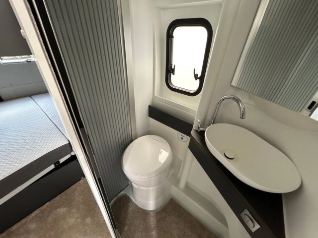 Elios Van 63 Family - Photo 10