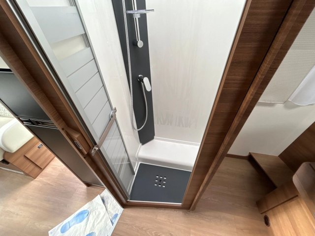 Rapido 696 F 65 Ans 696F - Photo 14