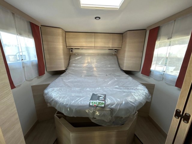 Rapido C86i 65 ANS - Photo 4