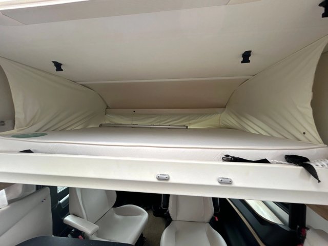 Bavaria Initial I740FC Style FC - Photo 8