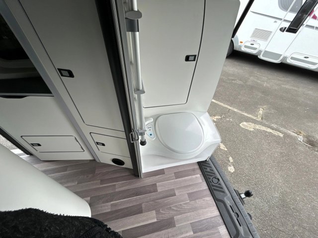 Westfalia Nugget - Photo 10