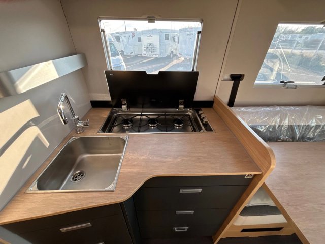 Adria Matrix 650 DC Limited Edition 60 Years - Photo 7