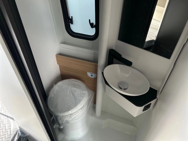 Adria Twin 600 SPB Family - Photo 16