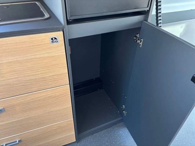 Adria Twin 640 SGX 60 Years 60