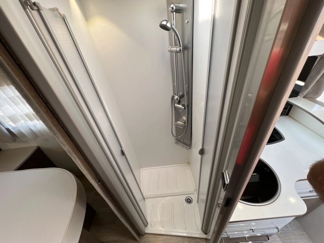 Bavaria Tren-D T746C Class - Photo 8