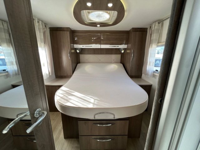 Bavaria Tren-D T746C Class - Photo 9