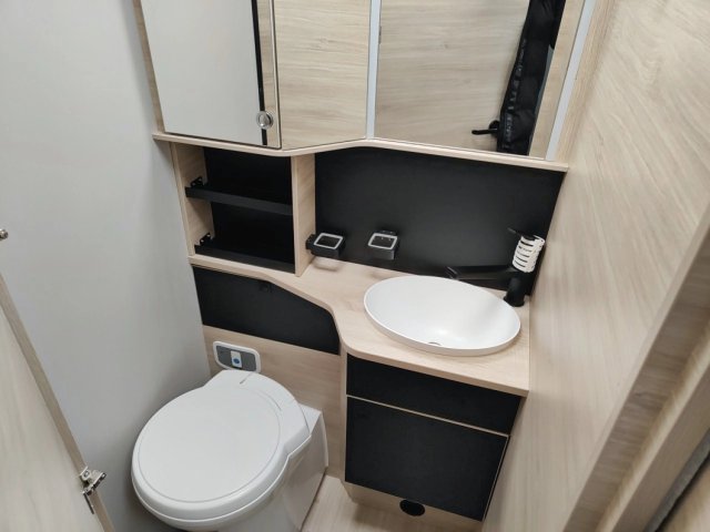Chausson 724 Etape Line SUBLET BIS - Photo 9