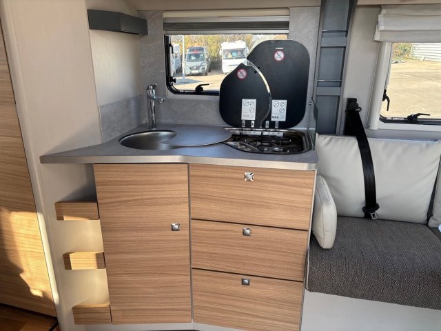 Dethleffs Pulse GT I 7051 DBL WHITE - Photo 7