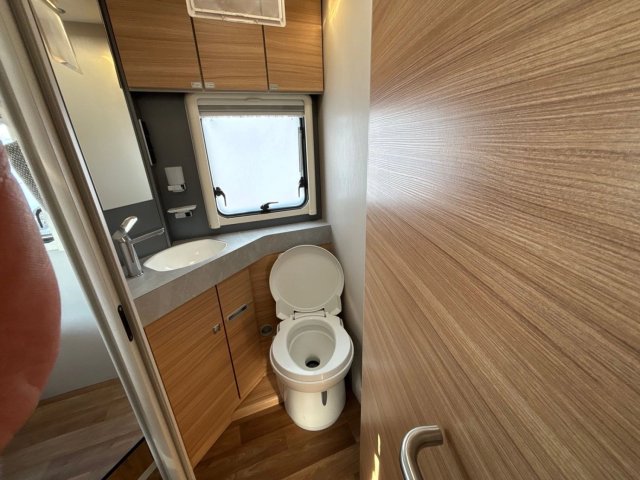 Dethleffs Pulse GT I 7051 DBL WHITE - Photo 10