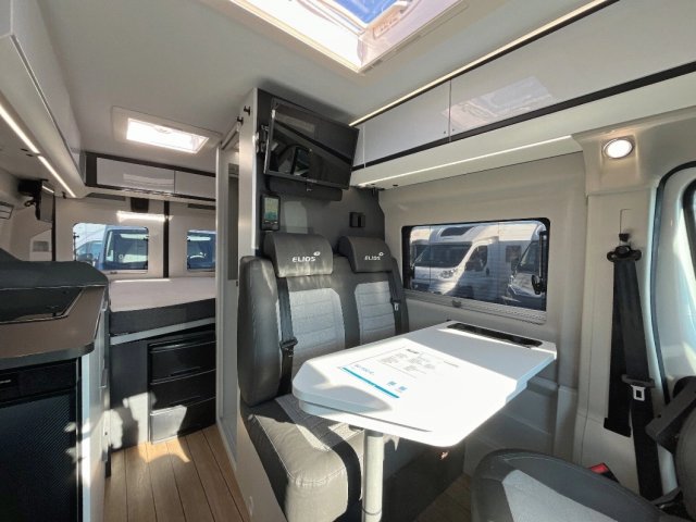 Elios Van 54 T SUBLET BIS - Photo 5