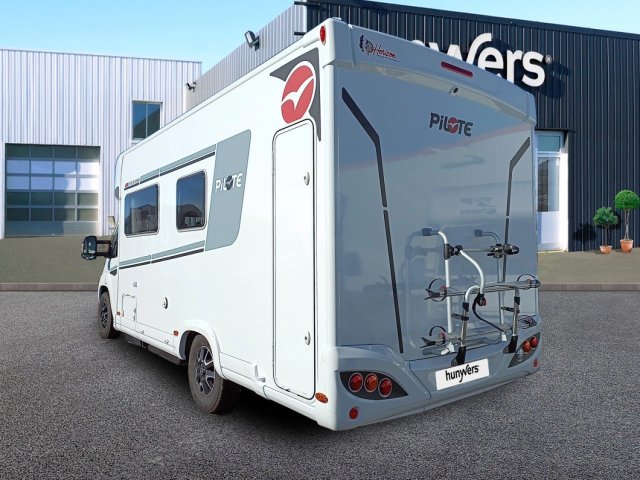 Pilote P 696 D Evidence SUBLET BIS - Photo 2