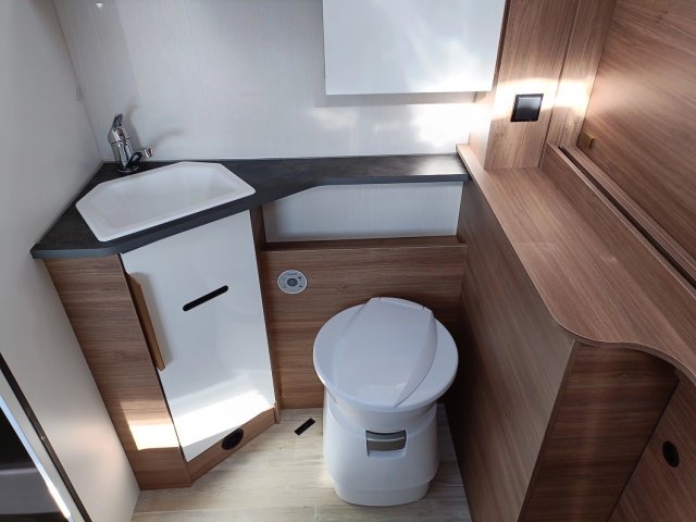 Pilote P 696 D Evidence SUBLET BIS - Photo 10