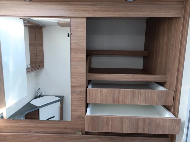 Pilote P 696 D Evidence SUBLET BIS - Photo 12