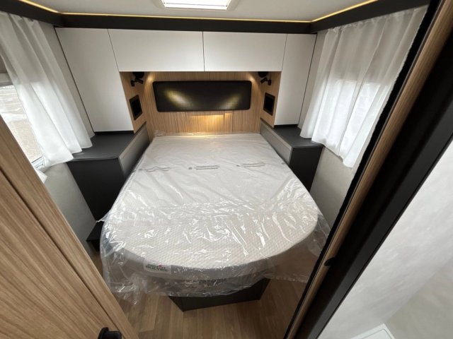 Pilote P 740 FC Evidence - Photo 4