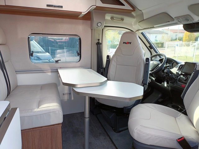Pilote V 600 G X Edition - Photo 5